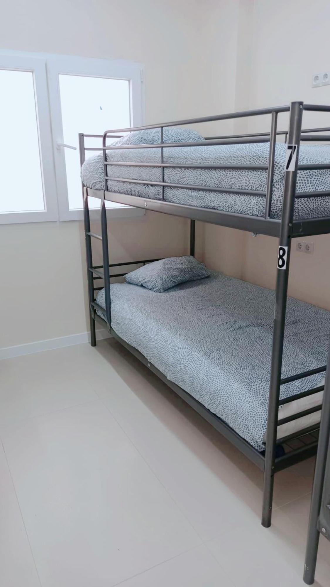 Hostel Sofia Madrid Extérieur photo